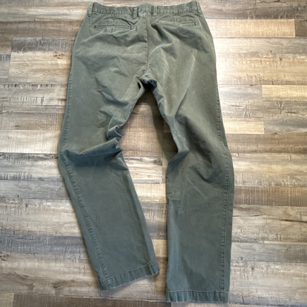 Men's Olive Green Casual Pants - Picture 10 of 10